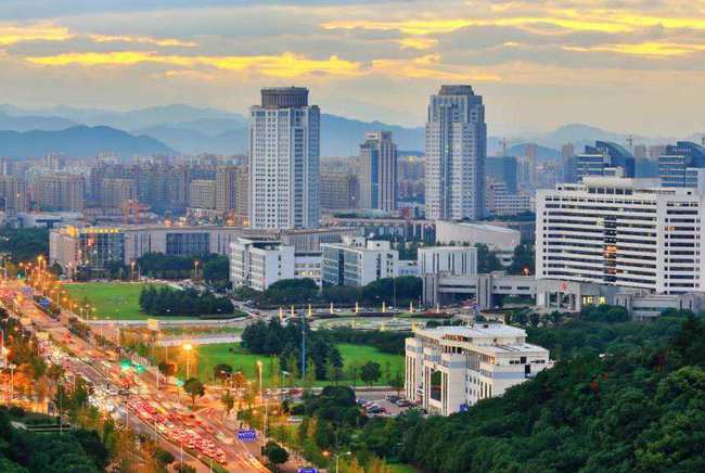 浙江七大城市 杭州已破萬億,溫州坐穩(wěn)第3,金華緊追臺州